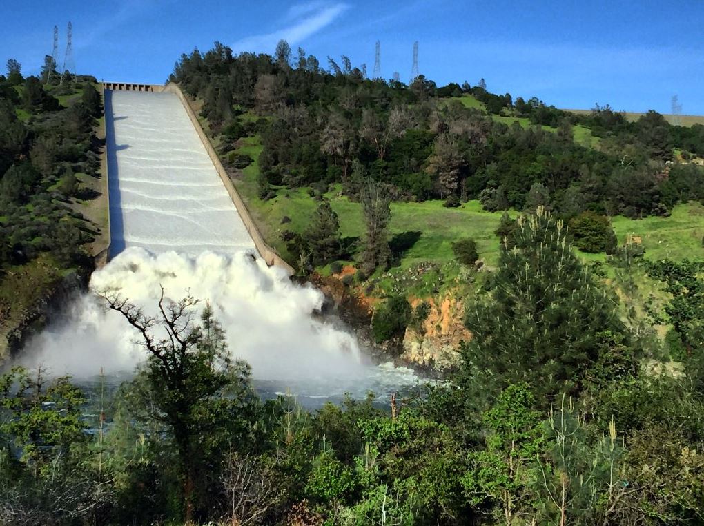 Oroville Dam releasing water over spillway for first time